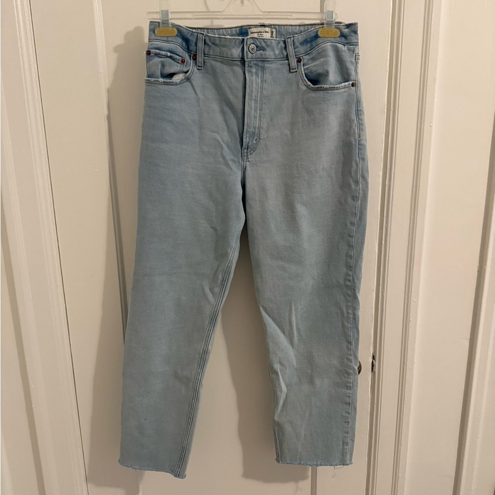 Abercrombie & Fitch Curve Love The Mom High Rise Light Blue Straight Jeans
